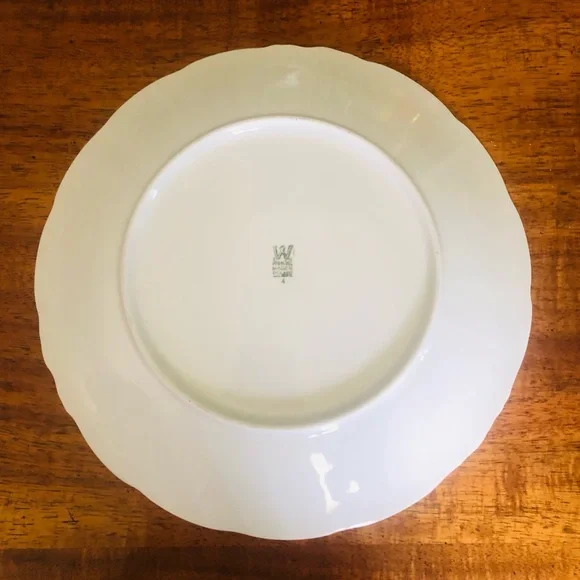 Vintage Wawel Poland Rose Garden 10 1/2" Dinner Plate - Picture 4 of 6